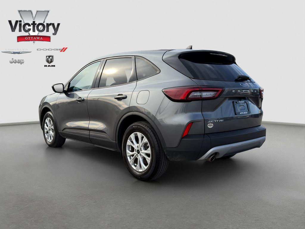 used 2025 Ford Escape car, priced at $22,298