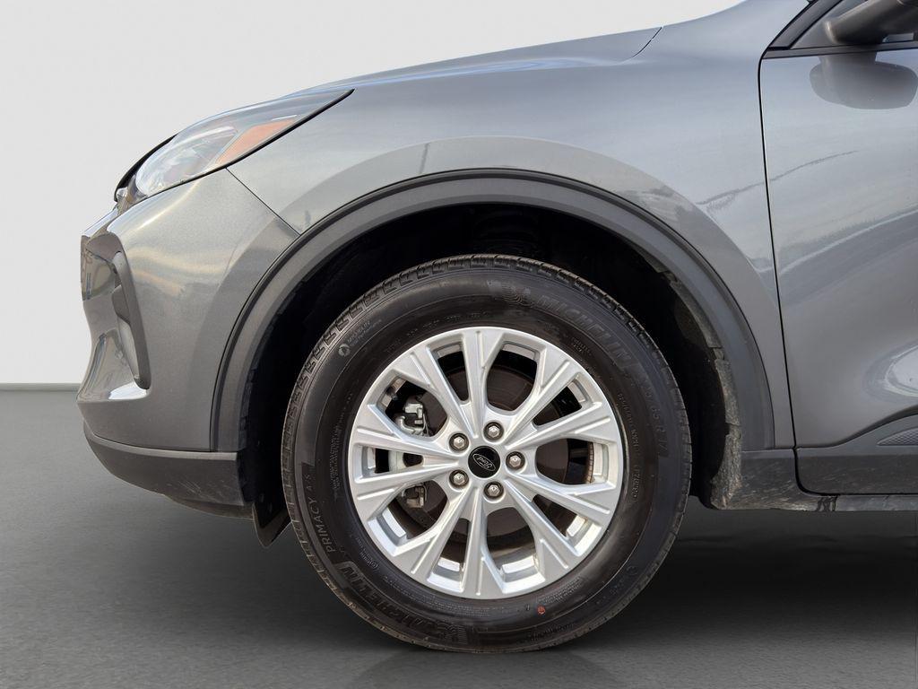 used 2025 Ford Escape car, priced at $22,298