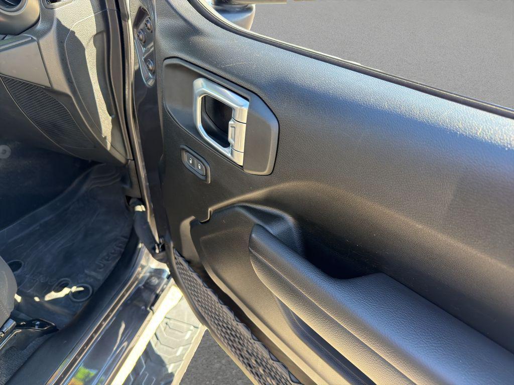 used 2023 Jeep Gladiator car, priced at $29,995