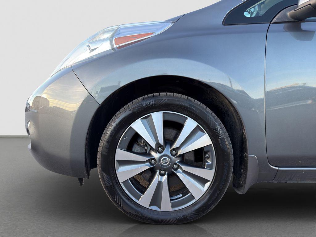 used 2017 Nissan Leaf car, priced at $5,795
