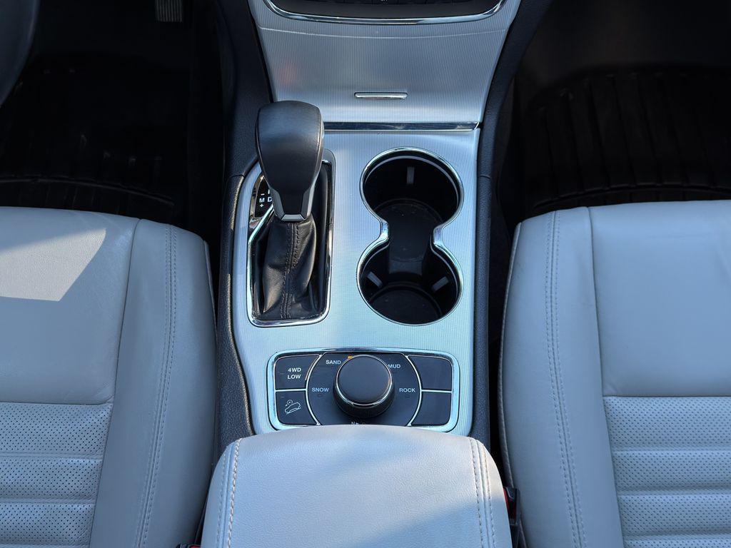 used 2018 Jeep Grand Cherokee car, priced at $18,611