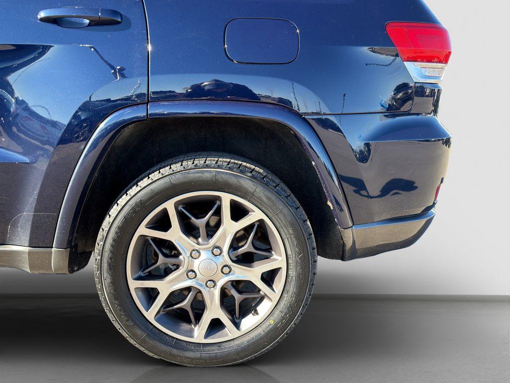 used 2018 Jeep Grand Cherokee car, priced at $18,611