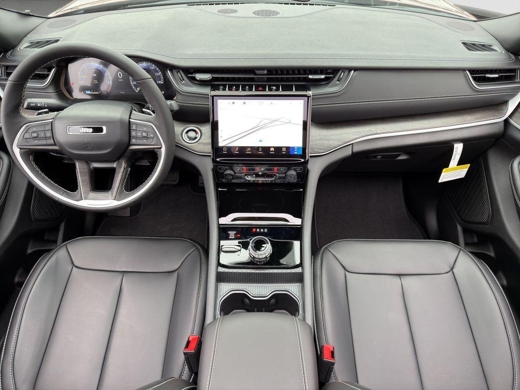 new 2025 Jeep Grand Cherokee L car, priced at $51,935