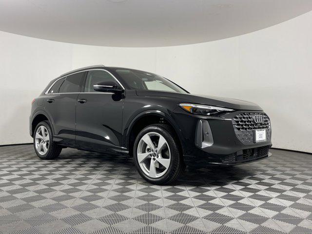 new 2025 Audi Q5 car, priced at $60,590