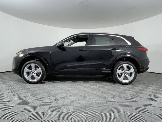 new 2025 Audi Q5 car, priced at $62,040