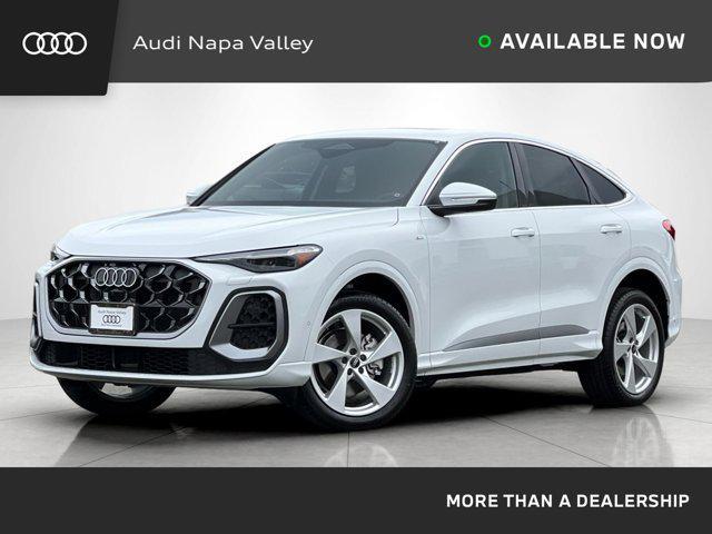 new 2025 Audi Q5 car, priced at $62,690