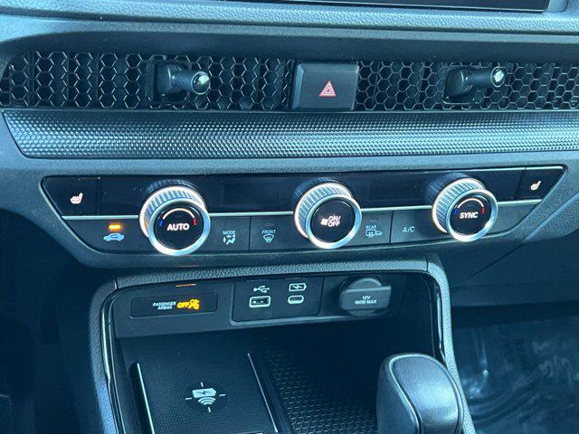 used 2025 Honda CR-V Hybrid car, priced at $33,744