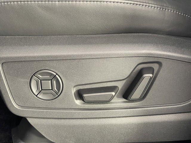 new 2025 Audi Q5 car, priced at $62,040