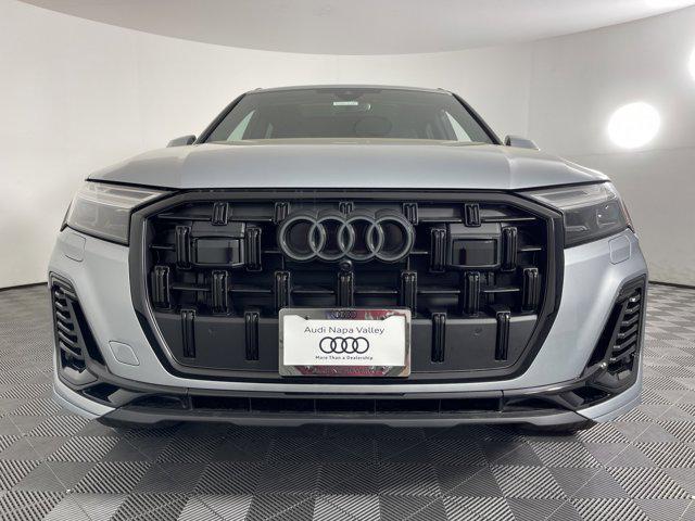 new 2025 Audi Q7 car, priced at $76,805
