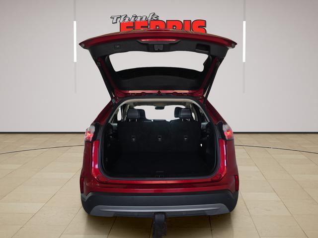 used 2022 Ford Edge car, priced at $19,898