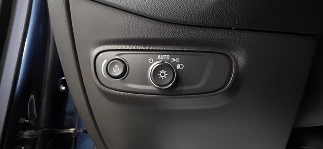 used 2024 Chevrolet Equinox car, priced at $24,708