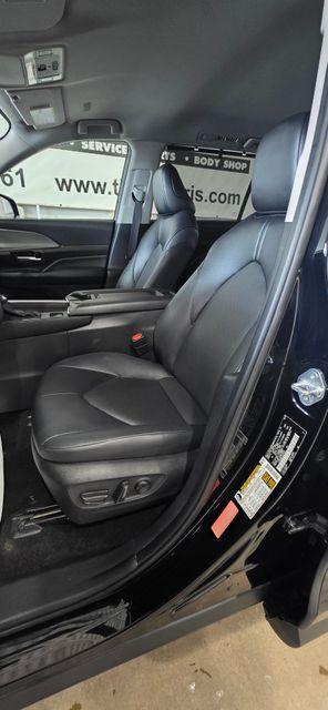used 2025 Toyota Grand Highlander car, priced at $44,787