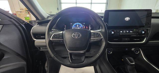 used 2025 Toyota Grand Highlander car, priced at $44,787