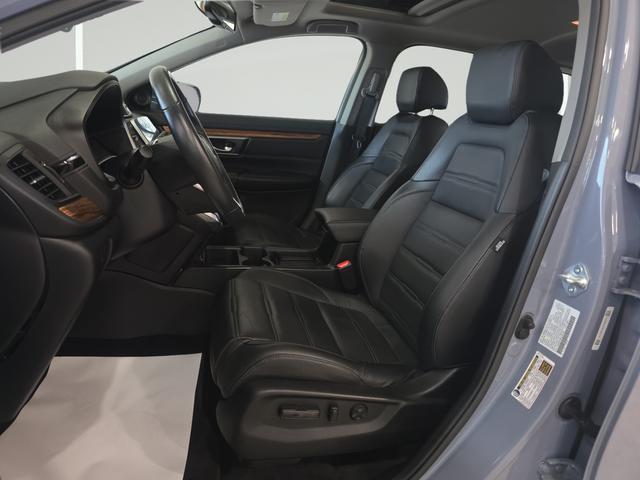 used 2022 Honda CR-V car, priced at $29,698