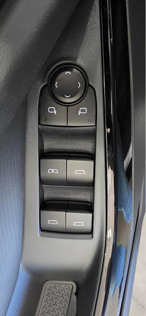 new 2026 Chevrolet Equinox car, priced at $31,090