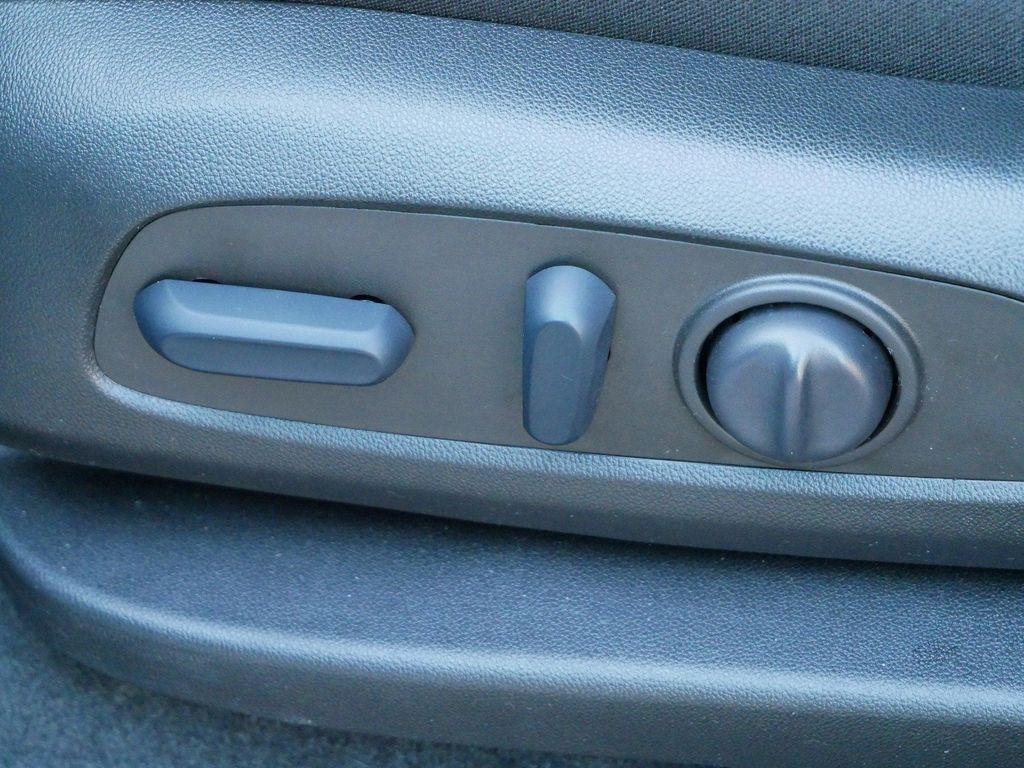 used 2022 Chevrolet Equinox car, priced at $19,750