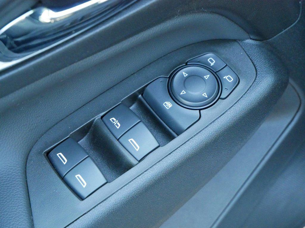 used 2022 Chevrolet Equinox car, priced at $19,750