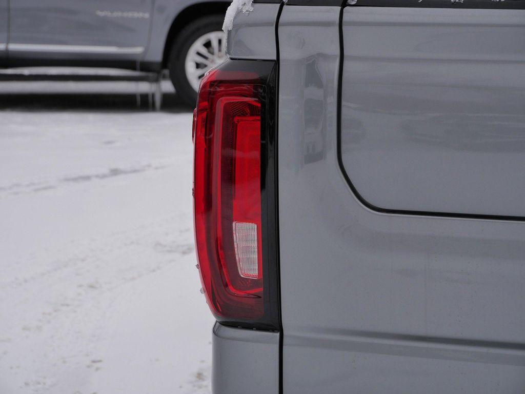 used 2024 GMC Sierra 1500 car, priced at $57,900