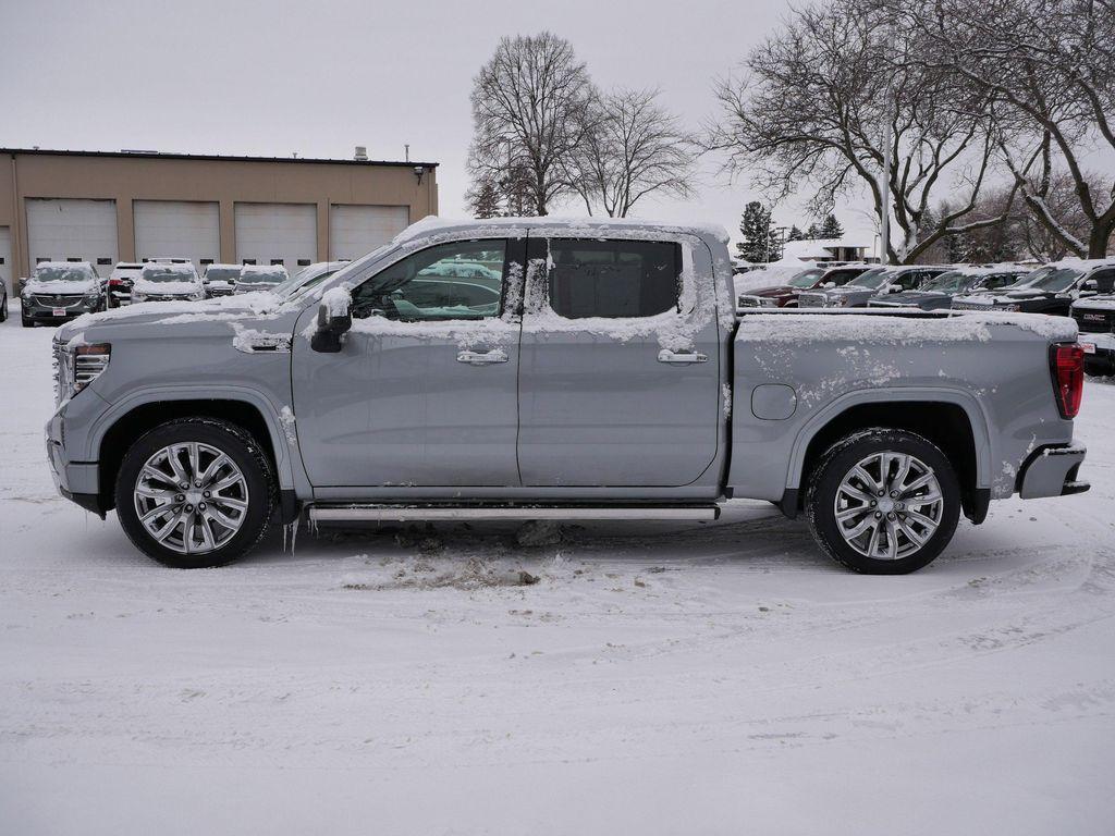 used 2024 GMC Sierra 1500 car, priced at $57,900