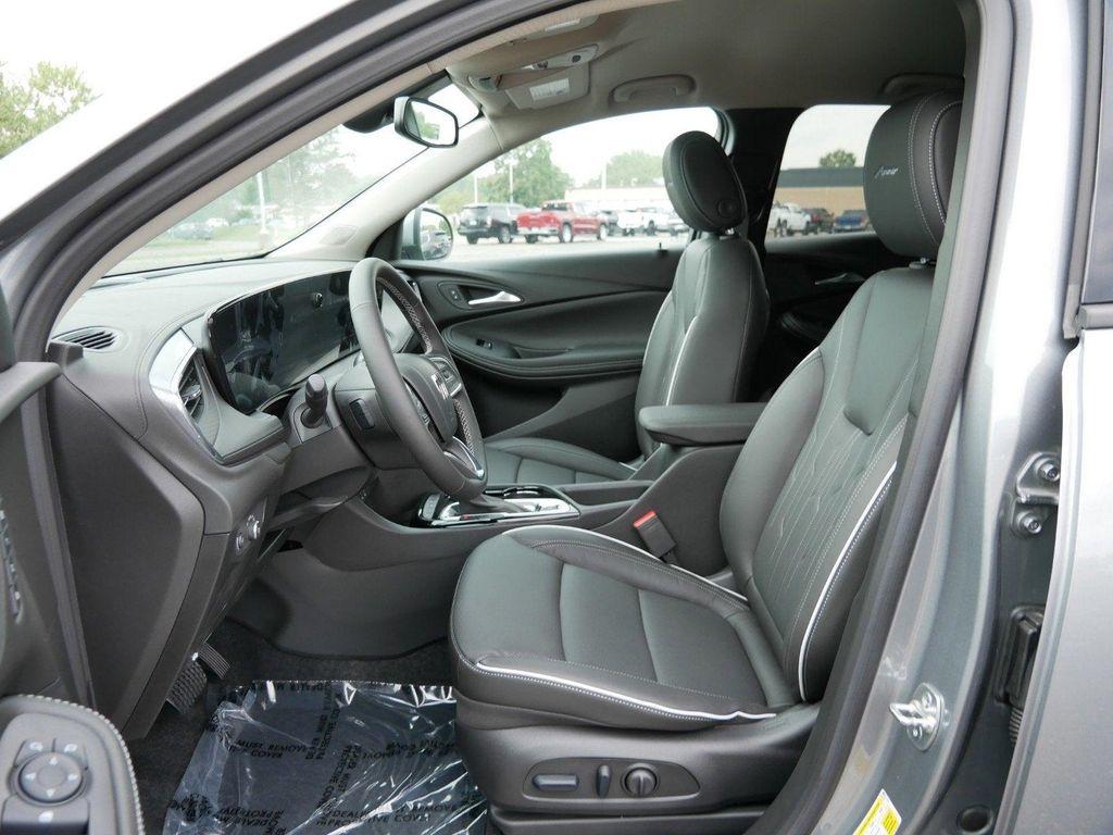 new 2024 Buick Encore GX car, priced at $30,090