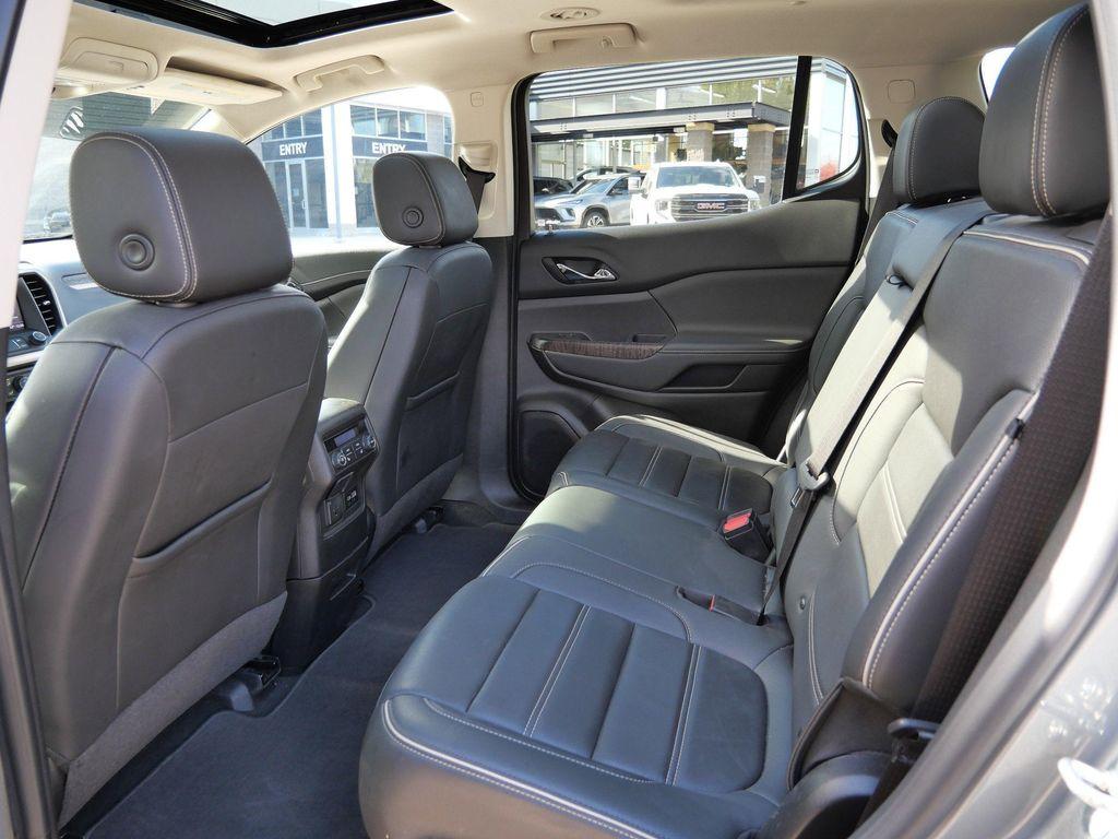 used 2023 GMC Acadia car, priced at $36,900