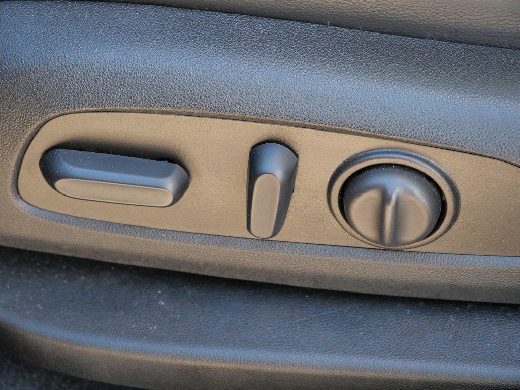 used 2023 GMC Acadia car, priced at $36,900