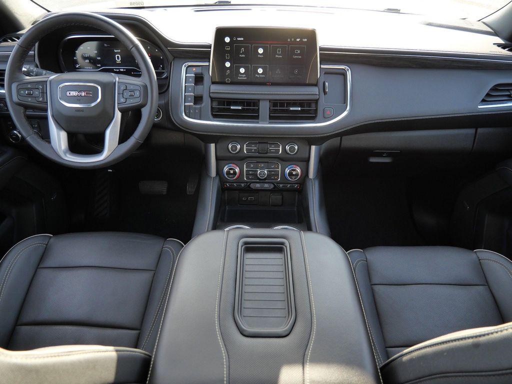 used 2022 GMC Yukon XL car, priced at $48,900