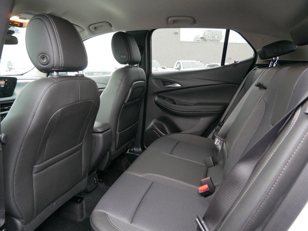 new 2025 Buick Encore GX car, priced at $30,230