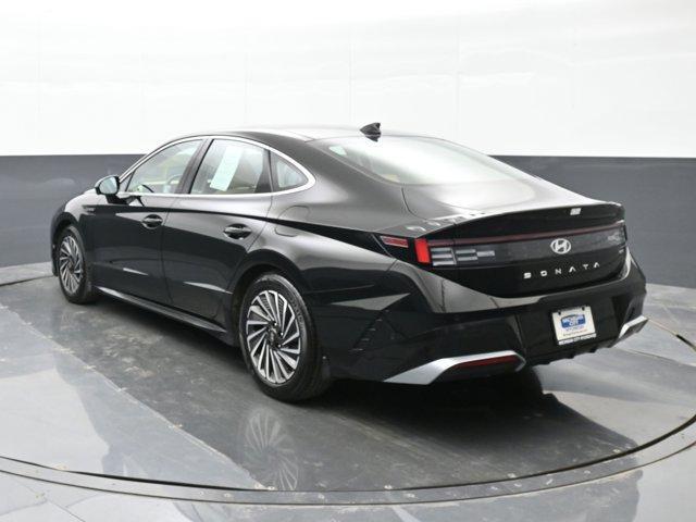 used 2025 Hyundai Sonata Hybrid car, priced at $29,670