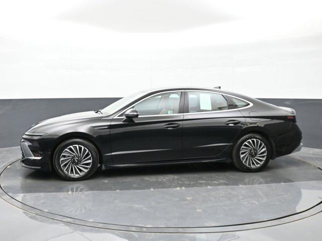 used 2025 Hyundai Sonata Hybrid car, priced at $29,670