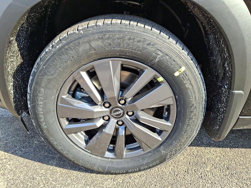 new 2026 Nissan Pathfinder car, priced at $40,386