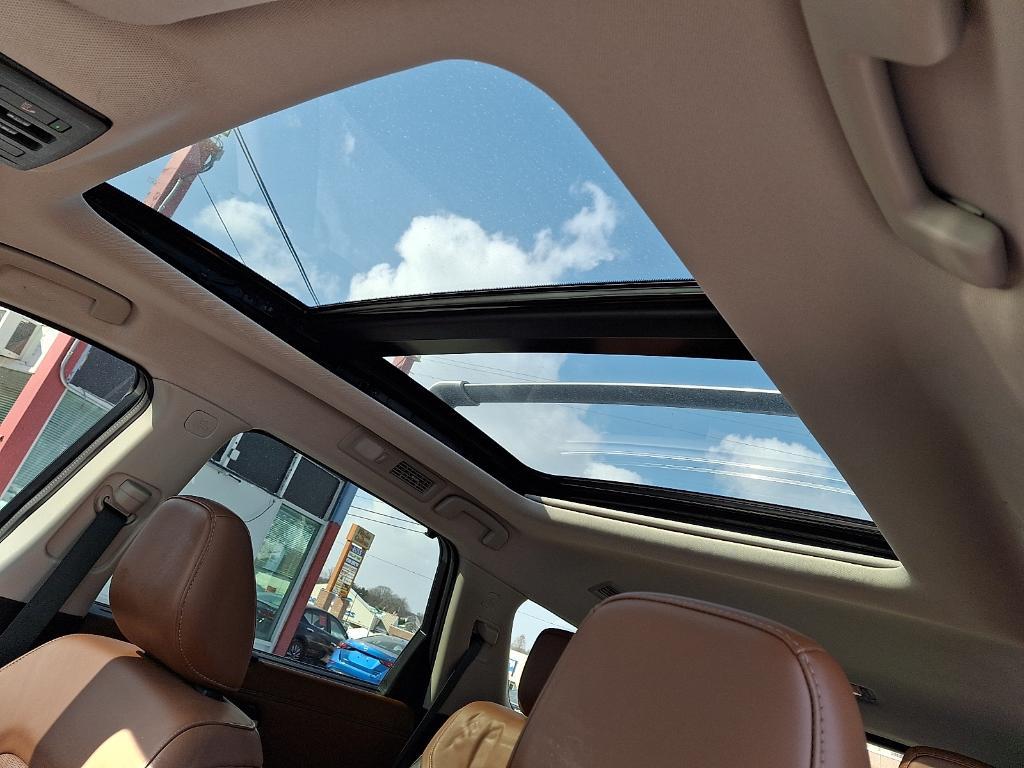 used 2022 Nissan Pathfinder car, priced at $32,999