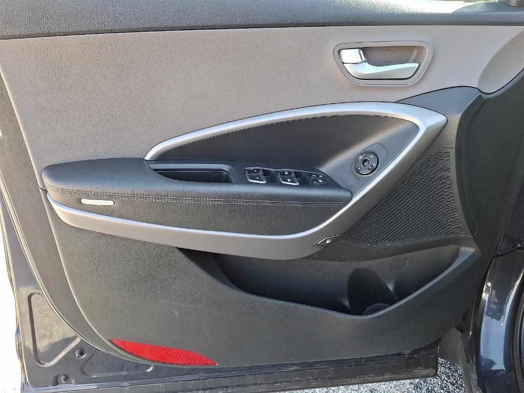 used 2016 Hyundai Santa Fe Sport car