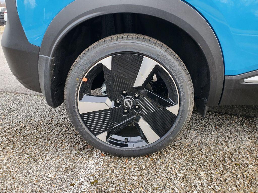 new 2026 Nissan Kicks car, priced at $26,953