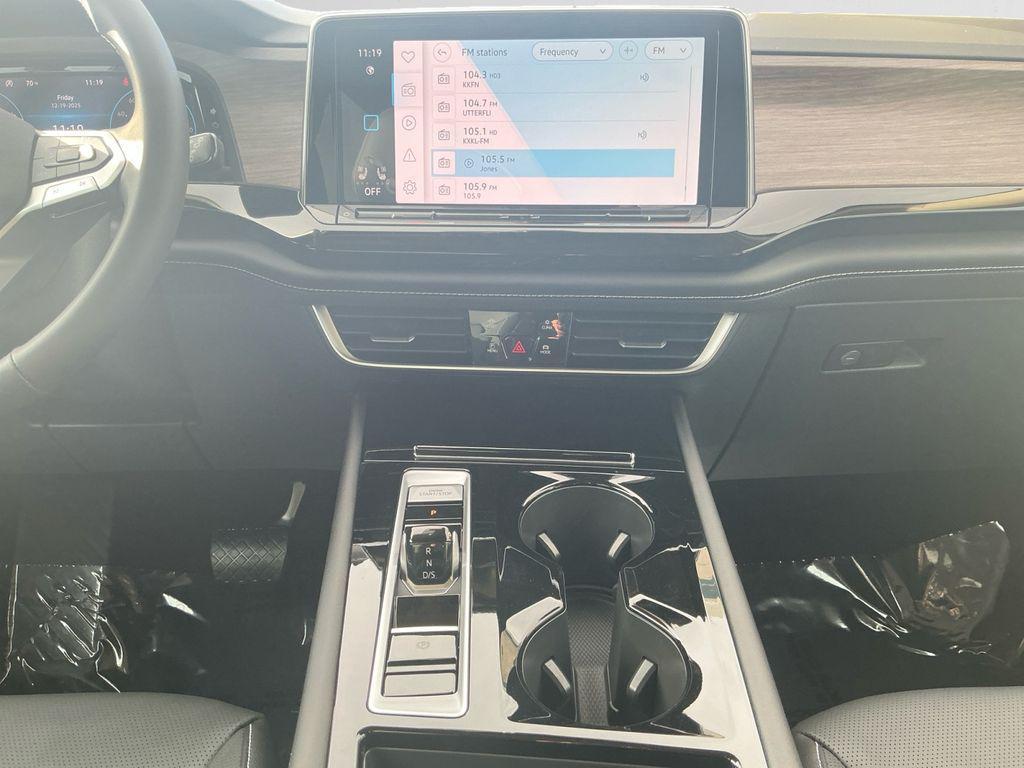 new 2026 Volkswagen Atlas car, priced at $52,319