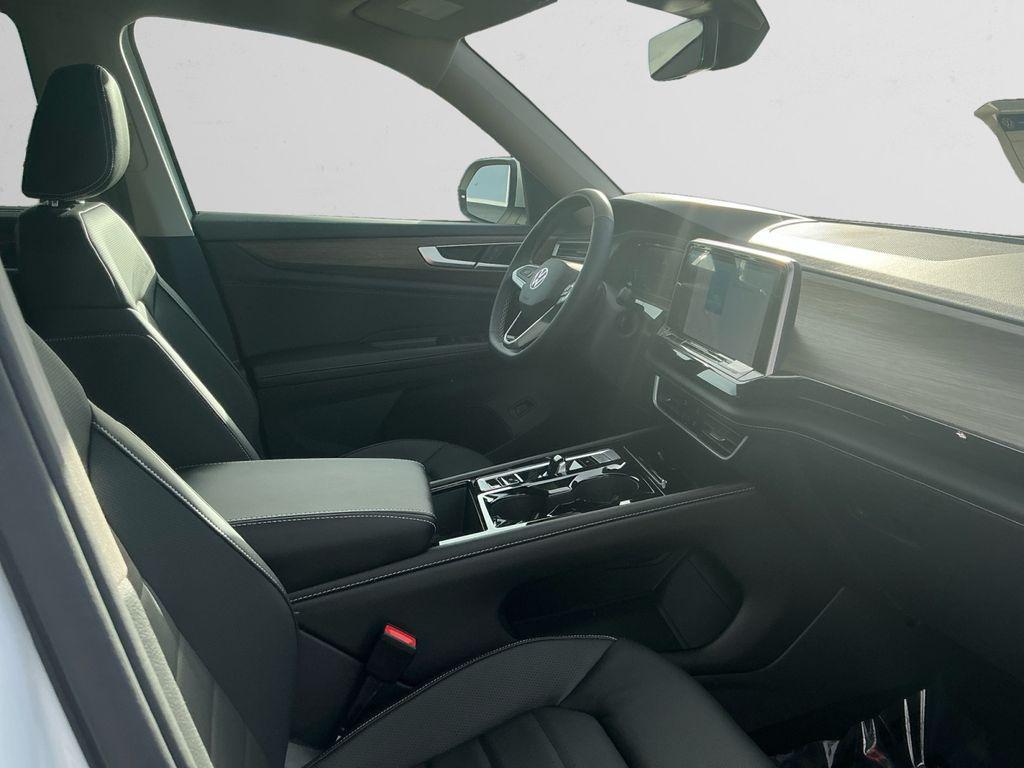 new 2026 Volkswagen Atlas car, priced at $52,319