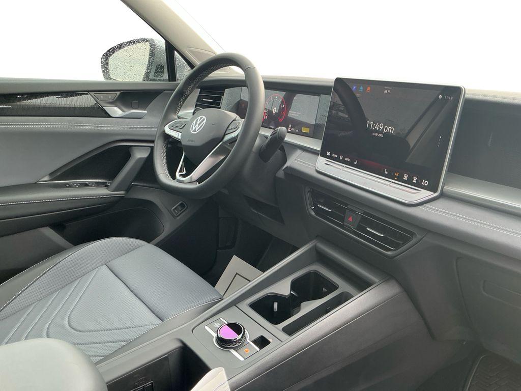 new 2026 Volkswagen Tiguan car, priced at $34,156