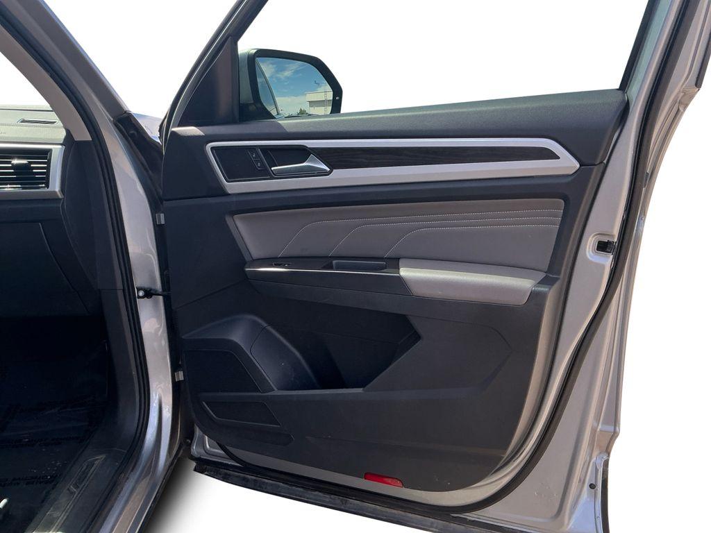 used 2023 Volkswagen Atlas car, priced at $25,495