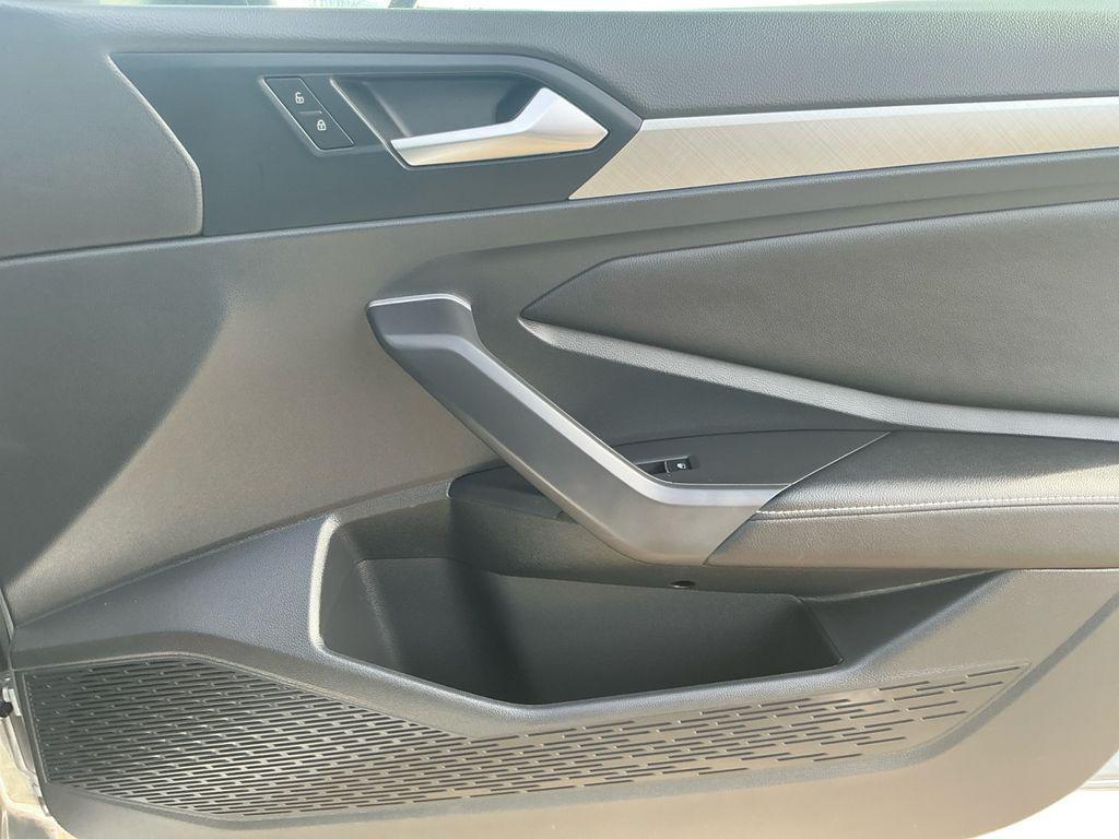 used 2022 Volkswagen Jetta car, priced at $17,598