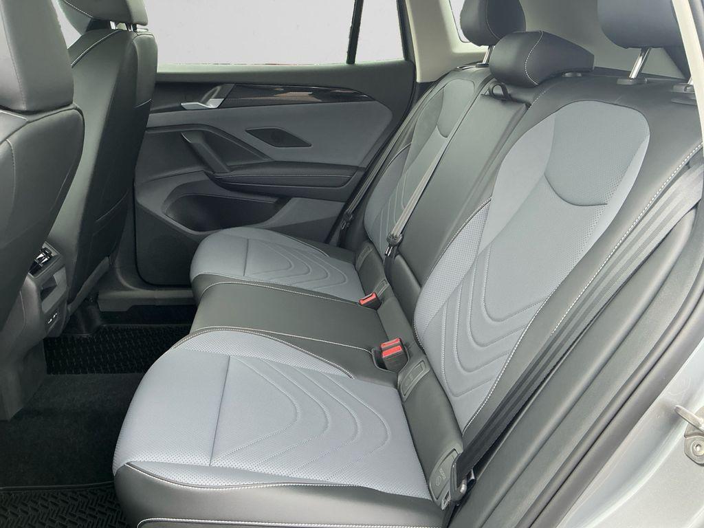 new 2026 Volkswagen Tiguan car, priced at $33,851