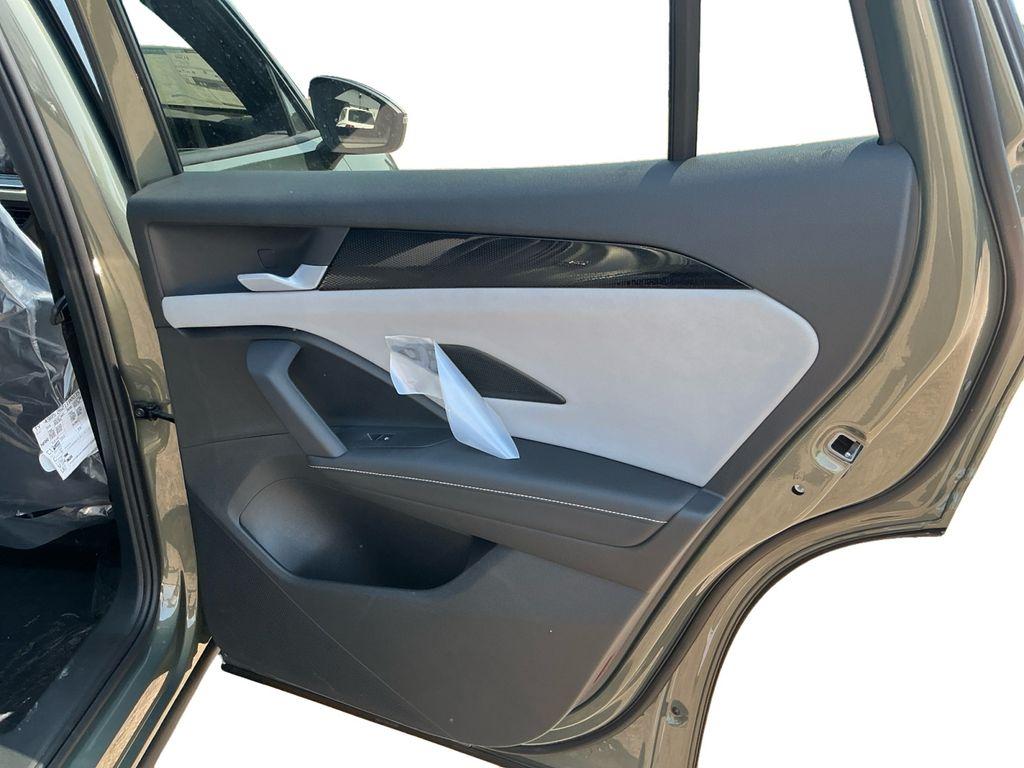 new 2026 Volkswagen Tiguan car, priced at $37,501