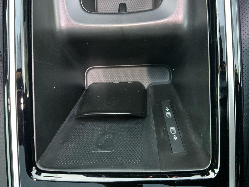 new 2026 Volkswagen ID.4 car, priced at $52,196
