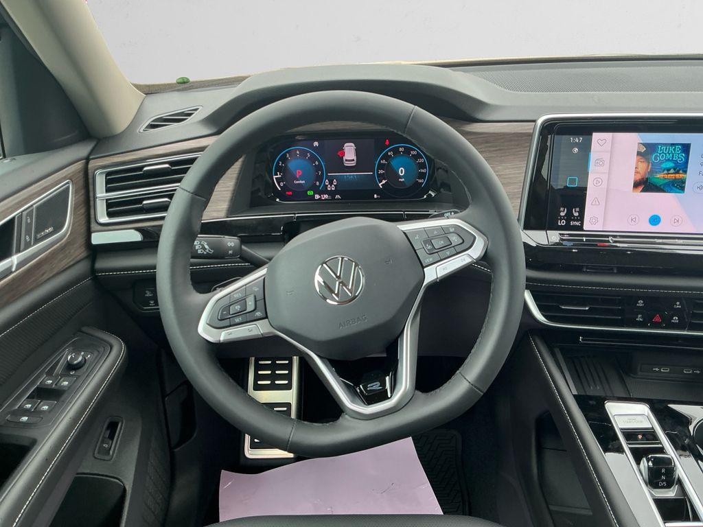 new 2026 Volkswagen Atlas car, priced at $51,351