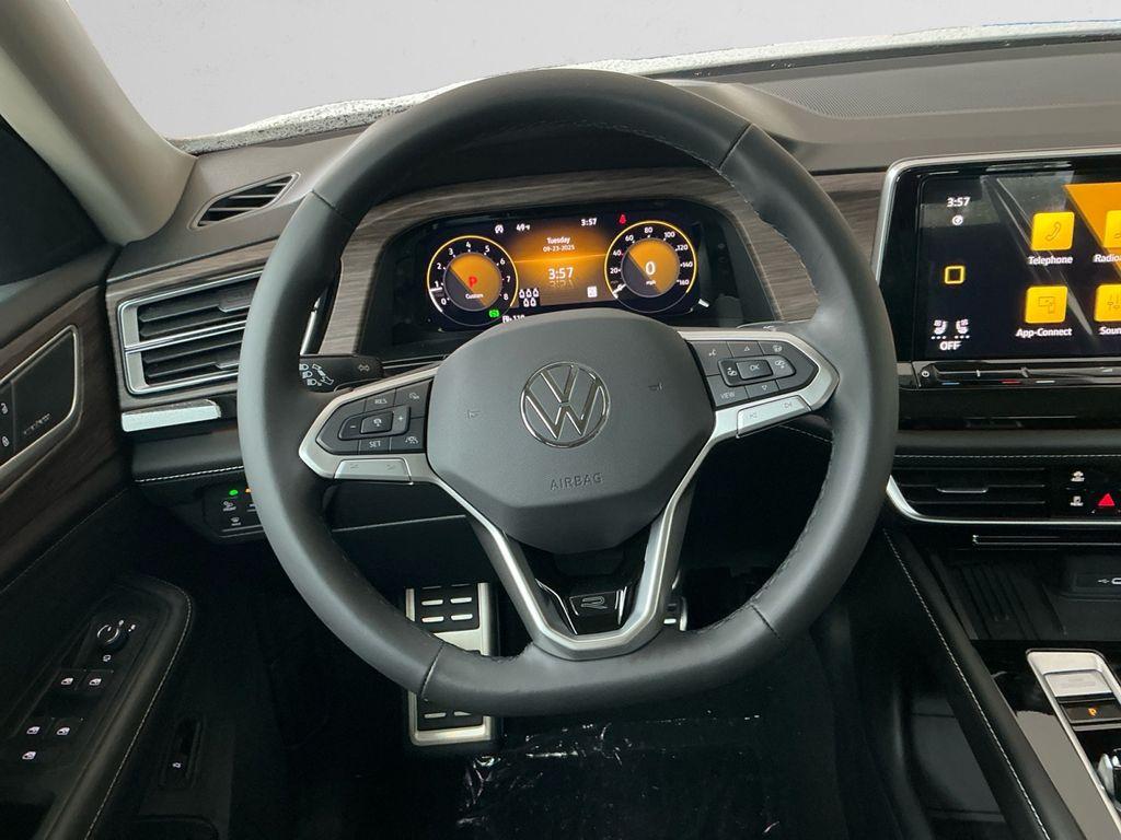 new 2026 Volkswagen Atlas car, priced at $51,977