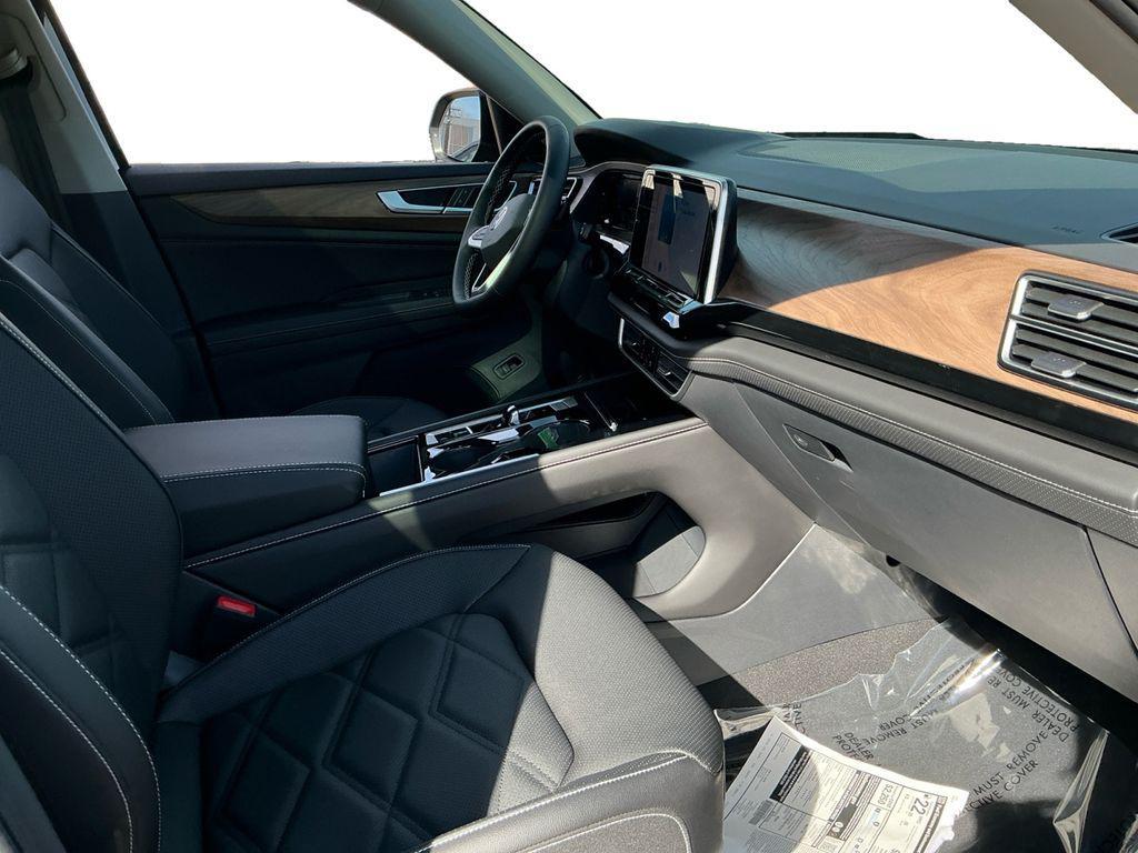 new 2026 Volkswagen Atlas car, priced at $45,135