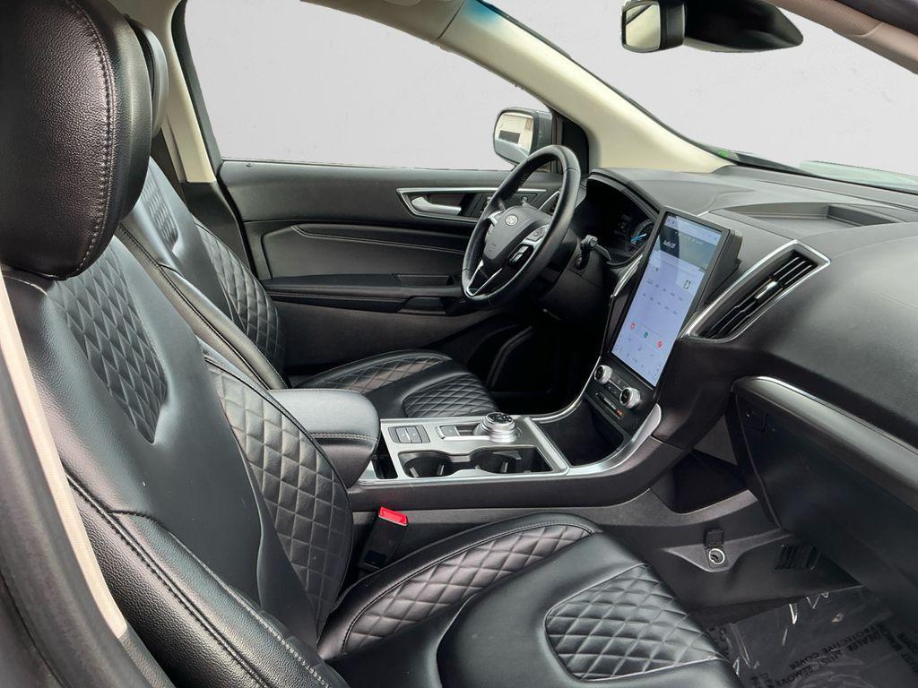 used 2024 Ford Edge car, priced at $21,440