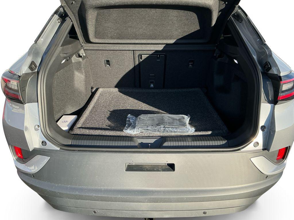 new 2026 Volkswagen ID.4 car, priced at $52,656