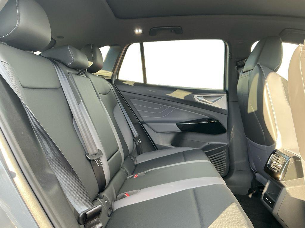 new 2026 Volkswagen ID.4 car, priced at $52,656