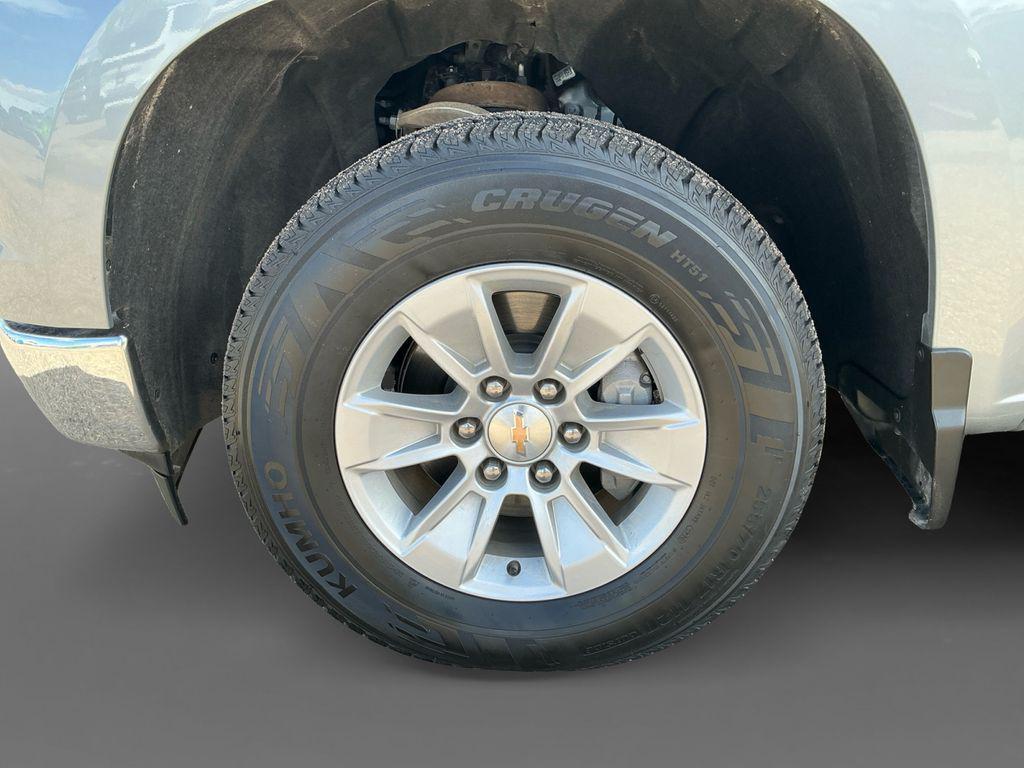 used 2025 Chevrolet Silverado 1500 car, priced at $40,895