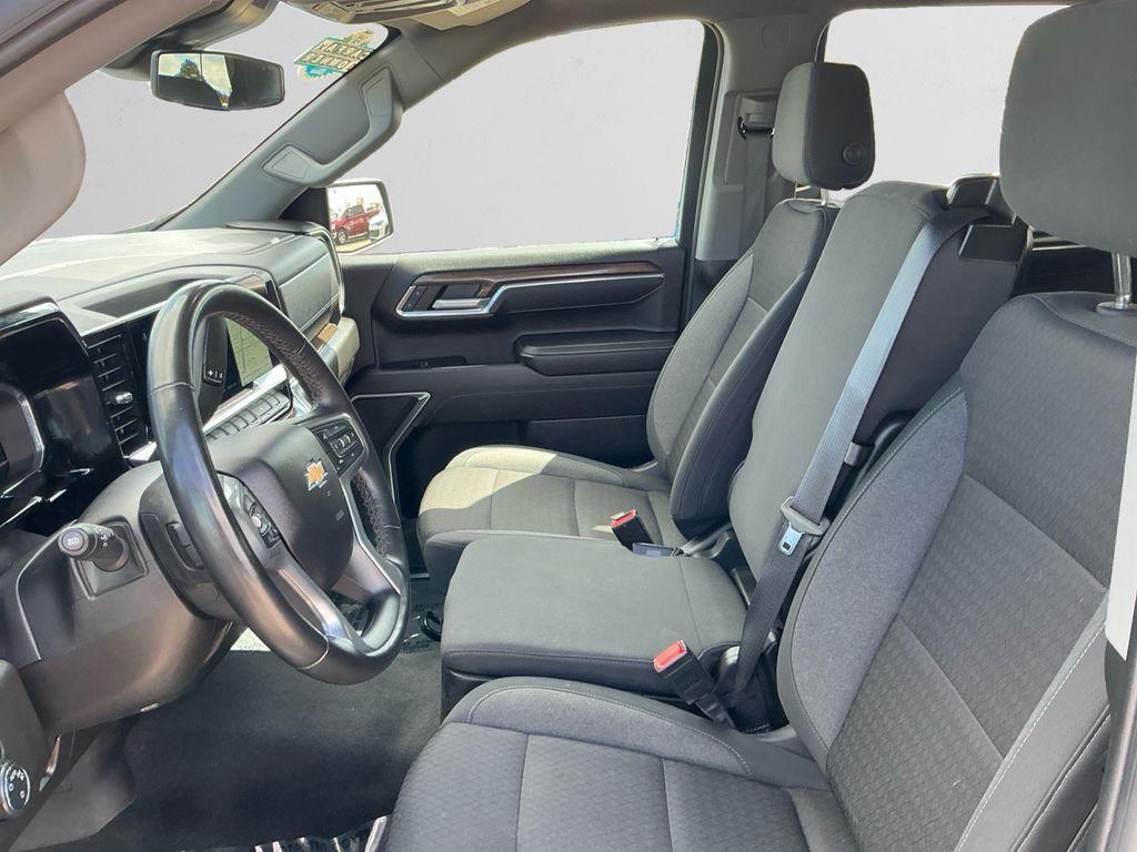 used 2025 Chevrolet Silverado 1500 car, priced at $40,895